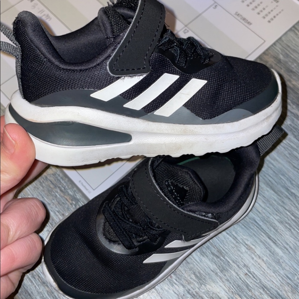 Adidas toddler size 6, good used condition.